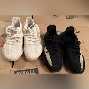 Yeezy 350 v2 Oreo - Size 6 (Men)
